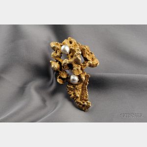Artist-Designed Gilt Metal Nugget-style and Baroque Pearl Brooch, Oriol Sunyer, Bar