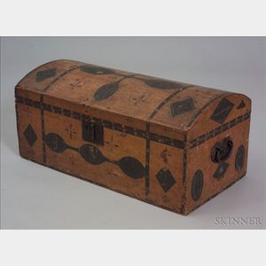 Paint Decorated Dome-top Box