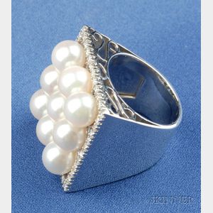 18kt White Gold, Cultured Pearl and Diamond Ring