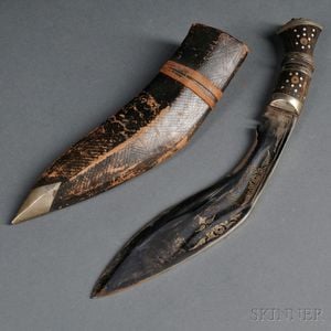 Gurkha Knife with Two Utility Knives in One Sheath, Kukri