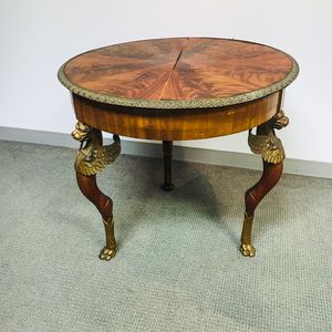 Continental Neoclassical-style Mahogany and Mahogany-veneered Round Center Table