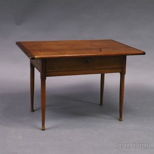 Country Pine One-drawer Tavern Table