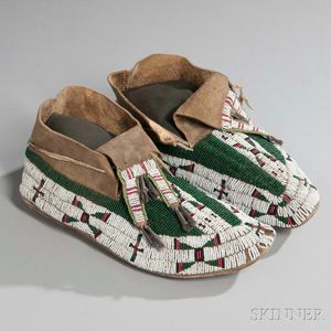 Northern Sioux Beaded Hide Moccasins