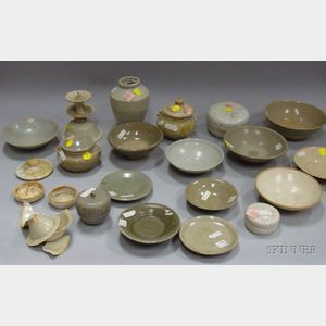 Group of Chinese Archaic-style Glazed and Unglazed Items