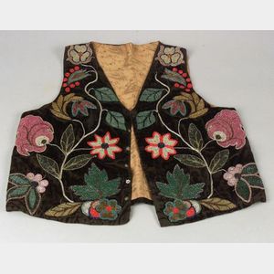 Sold at auction Western Great Lakes Silk Applique and Beaded Cloth