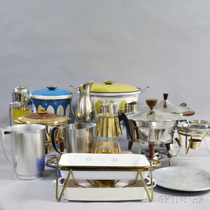 Sixteen Modern Kitchen Items