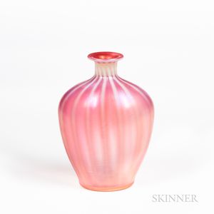 Steuben Iridescent Oriental Poppy Glass Vase