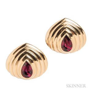 18kt Gold and Garnet Earrings