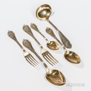 Ninety-two Pieces of Gorham "Cottage" Pattern Sterling Silver-gilt Flatware