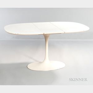 Eero Saarinen Tulip Table
