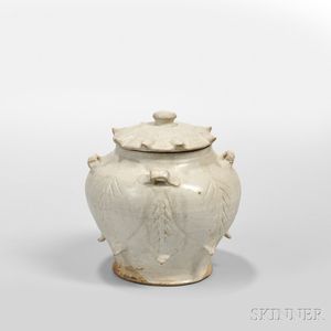 White-glazed Covered Jar
