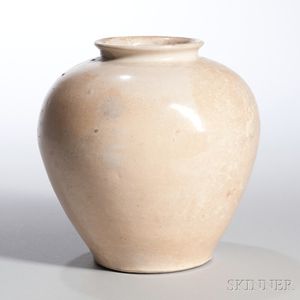 Cream-glazed Jar