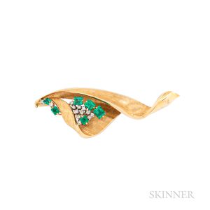 18kt Gold and Emerald Ribbon Brooch