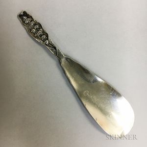 Whiting Manufacturing Co. "Lily of the Valley" Pattern Sterling Silver Shoehorn