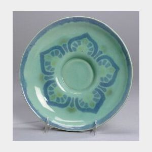 Newcomb High Gloss Arts & Crafts Pottery Dish