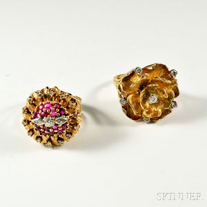 Two 14kt Gold Gem-set Floral Rings