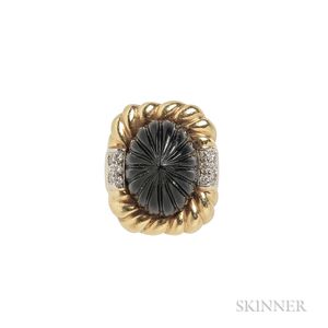 18kt Gold, Onyx, and Diamond Ring