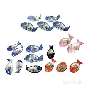 Eighteen Chinese Export Porcelain Fish Dishes