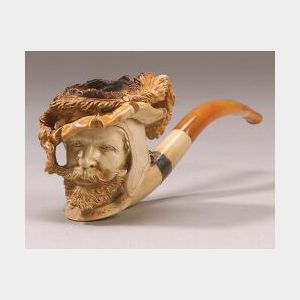 Meerschaum Pipe Carved with Bust of a Florentine Gentleman