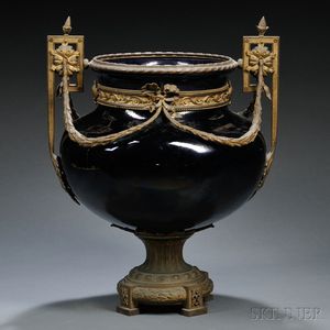 Neoclassical Bronze-mounted Porcelain Jardiniere
