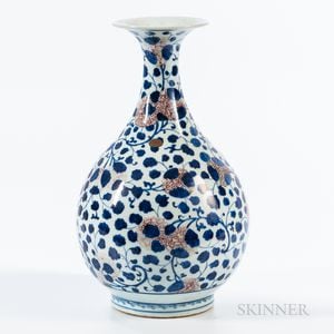 Copper Red-decorated Blue and White Bottle Vase