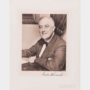 Roosevelt, Franklin Delano (1882-1945) Signed Photogravure.