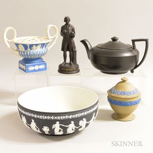 Five Wedgwood Ceramic Items