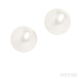 18kt Gold and South Sea Pearl Earclips