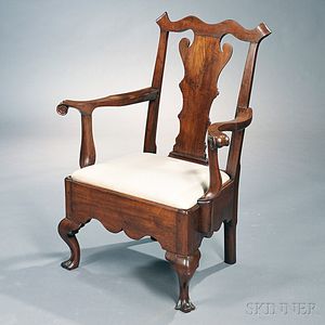 Chippendale Carved Walnut Chamber Chair