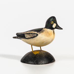 Carved and Painted Male Golden Eye Duck