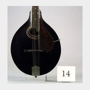 American Mandola, Gibson Mandolin -Guitar Company, Kalamazoo, 1923, Model H-1