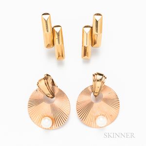Two Pairs of Retro 14kt Gold Earclips