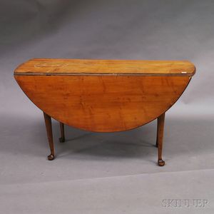 Large Queen Anne Maple Drop-leaf Table