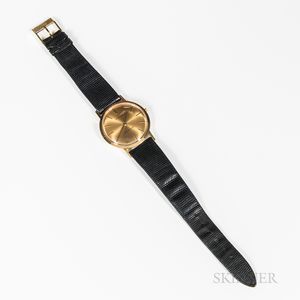 Juvenia 18K Gold Wristwatch