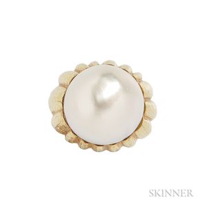 14kt Gold and Mabe Pearl Ring