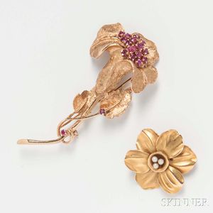 Two 14kt Gold Floral Brooches