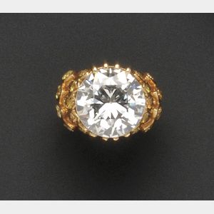 18kt Gold, Colored Diamond and Diamond Ring