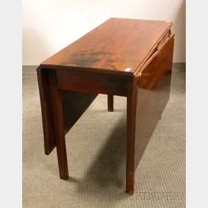 English Chippendale Mahogany Drop-leaf Table