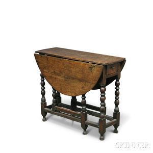 William & Mary-style Oak Oval-top Gate-leg Table