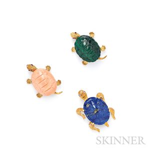 Three 18kt Gold Turtle Brooches