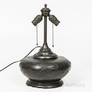 Chinese Dragon-decorated Metal Table Lamp