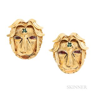 18kt Gold Lion Earrings