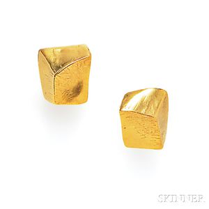 22kt and 18kt Gold Earrings, Alexandra Watkins, Janiye
