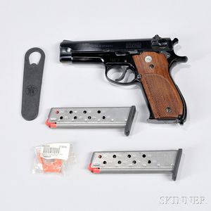 Smith & Wesson Model 39 Automatic Pistol