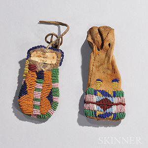 Two Plains Beaded Hide Paint Bags