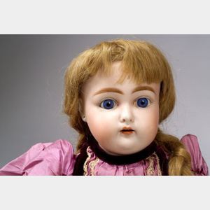 Kammer & Reinhardt 192 Bisque Head Girl Doll