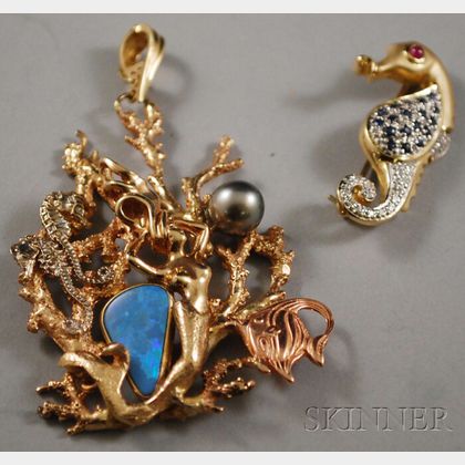 Two Oceanic Jewelry Items