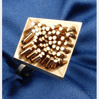 Artist-Designed 18kt Gold Kinetic Ring, Pol Bury