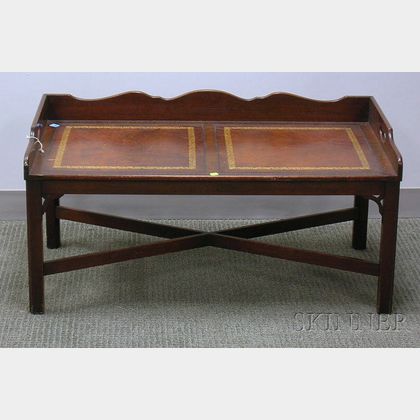 Heritage Henredon Chippendale-style Brass-mounted Mahogany Butler's Tray Table