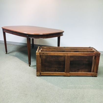 Neoclassical-style Inlaid Mahogany Dining Table
